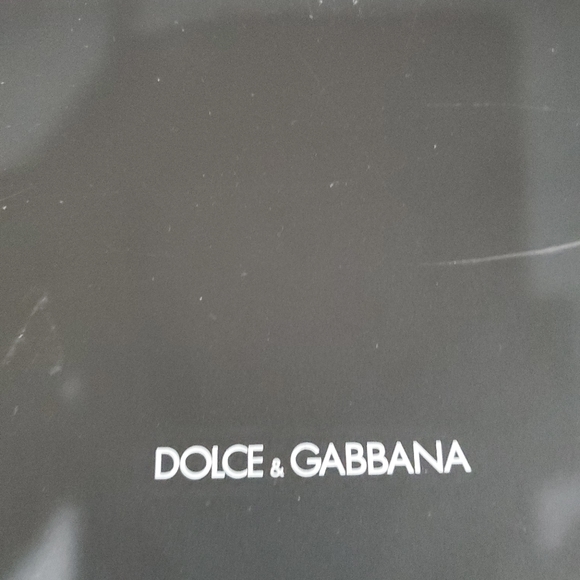 Genuine Python Dolce and Gabbana vitello corrida beige mini python clutch - Picture 4 of 16